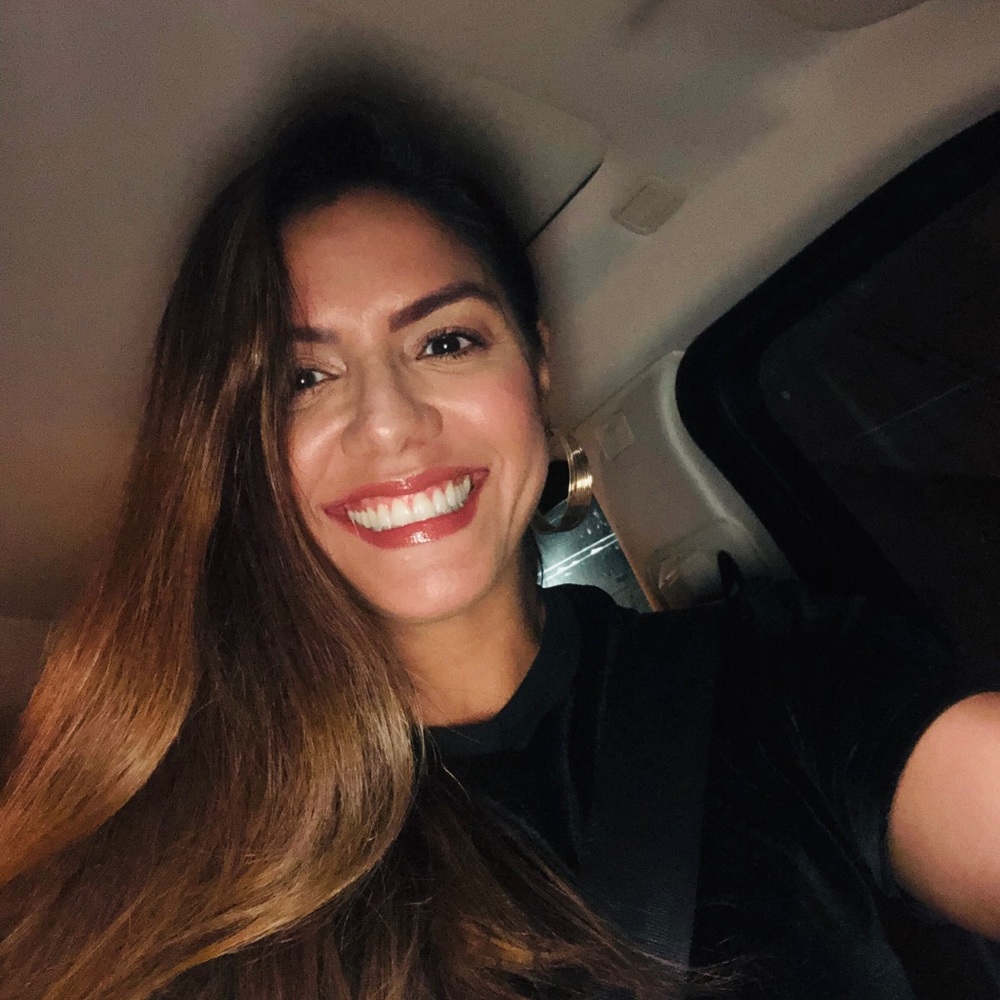 Meet your Posher, Ana